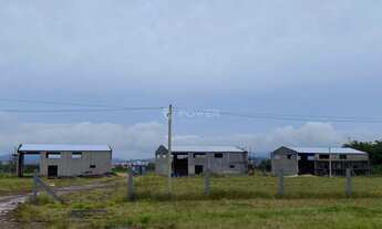 Imagem: Pavilhão na RS 474 - Acesso da Freeway