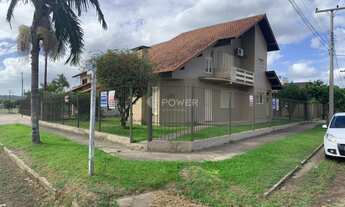 Imagem: Casa 3 dormitórios - Bairro Menino Deus