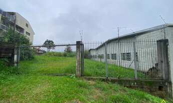 Imagem: Terreno com 2 Dormitorio(s) localizado(a)