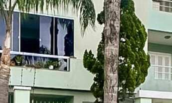 Imagem: Apartamento com 2 Dormitorio(s) localizado(a)