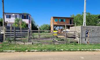 Imagem 2: Terreno plano, 8 x 30 em rua asfaltada!