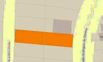 Imagem 4: Lote com 02 Frentes no Bairro Ideal