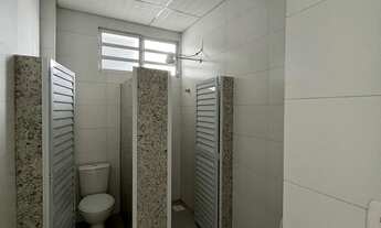 Imagem 3: Pavilhão Amplo com 03 Docas na RS-239 em Campo Bom