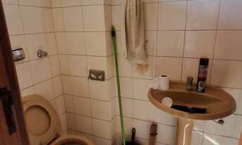 Imagem 6: Amplo prédio com loja, depósito, escritórios, elevador de carga, salão de festas, terraço