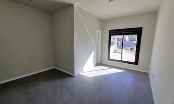 Imagem 4: Nova! 3 dormitórios com suíte totalmente plana com área gourmet e espaço para piscina!