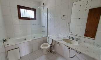 Imagem 7: Sobrado 3 dormitórios, suíte + hidro, sala com lareira, quiosque com piscina!