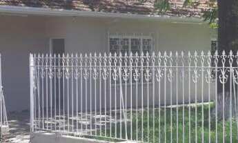 Imagem 2: Casa Comercial Plana, Reformada, Esquina, Pátio Amplo em Tradicional Avenida da Cidade!