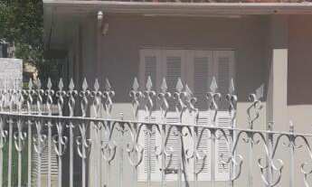 Imagem 5: Casa Comercial Plana, Reformada, Esquina, Pátio Amplo em Tradicional Avenida da Cidade!