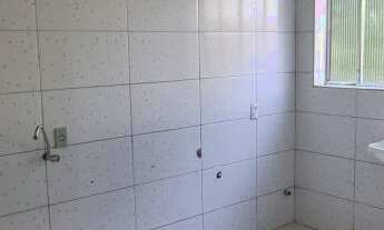 Imagem: R$ 800,00 ALUGUEL mensal despesas. 2 dormitórios