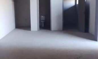 Imagem 3: Pavilhão com 02 Portões