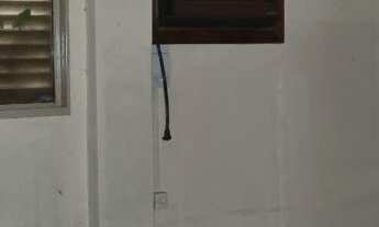 Imagem 3: Casa comercial totalmente plana no Centro da Cidade, junto ao Paradão, pátio fechado e seg