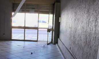 Imagem: Loja Térrea no Coração do Bairro Rio