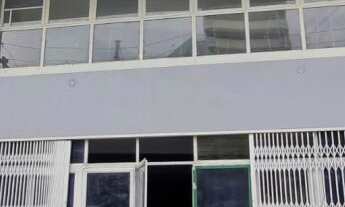 Imagem: Loja Ampla com Mezanino