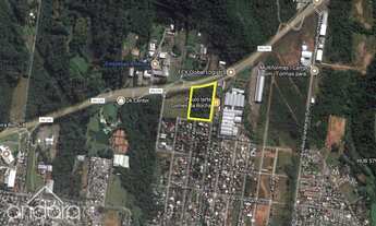 Imagem: Área com 3 Dormitorio(s) localizado(a)