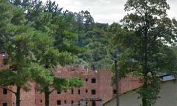 Imagem: Pavilhão de 1.500 m2 em área de 19.000