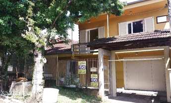 Imagem: Três Dormitórios Com Sacada e Ampla Garagem!