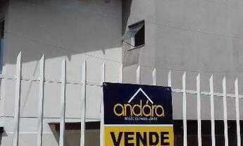 Imagem: Sobrado de esquina com 84m2, sala de estar