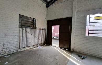 Imagem 3: 288,00 m2 Junto a Feevale em Rua Plana e Asfaltada, Preço Reduzido