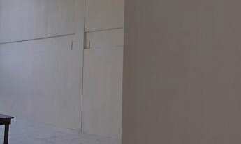 Imagem 2: Lojas Amplas Com Pé Direito Duplo Junto ao Hospital Unimed! Possibilidade de Unifica-las!