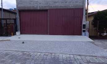 Imagem 1: Cátya Varela Imóveis : Aluga Pavilhão com 140m² no esplanada, próximo do vantajão