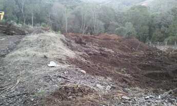 Imagem 3: Compre Excelente Terreno com 1122m² de esquina na Linha 30 em Caxias do Sul - ESCRITURADO