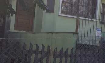 Imagem 3: Compre na Imobiliária Cátya varela Sobrado Tríplex de 189 m² próximo da CIC