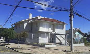 Imagem 2: Compre na Imobiliária Cátya Varela Casa Alto Padrão com 327m² privativos