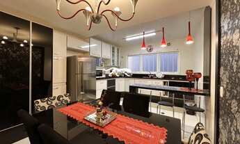 Imagem: CASA À VENDA NO BAIRRO KAYSER