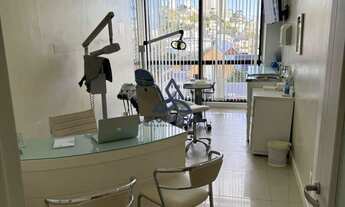 Imagem: Clínica Odontológica Equipada à venda