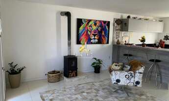 Imagem 2: Casa com 3 dormitórios, 1 suíte, 3 banheiros, 4 vagas na Igara- Canoas