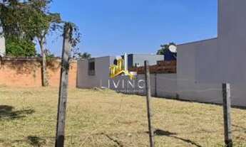 Imagem 5: Terreno plano com área total de 450m² em Canoas