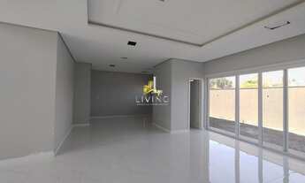 Imagem 4: Sobrado com 3 Suites sendo 1 Suite Master com Closet e Banheira de Hidromassagem