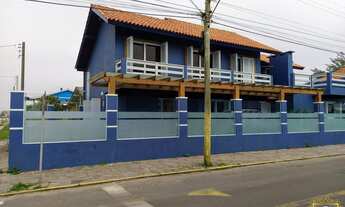 Imagem 2: Casa Residencial com 6 Dormitorio(s) localizado(a) no bairro Centro em Cidreira / Rio Gra