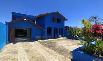 Imagem: Casa Residencial com 7 Dormitorio(s) localizado(a)