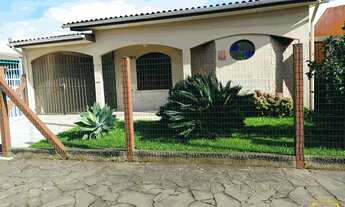 Imagem: Casa com 3 Dormitorio(s) localizado(a) no