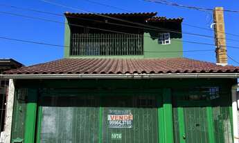 Imagem 3: Casa de Alvenaria em Sarandi, Porto Alegre -Semi - Mobiliada e com salão de festas