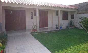 Imagem: Casa Residencial com 3 Dormitorio(s) localizado(a)