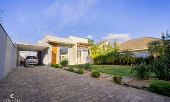 Imagem 2: Casa de alto padrão à venda no centro de Dois Irmãos/RS