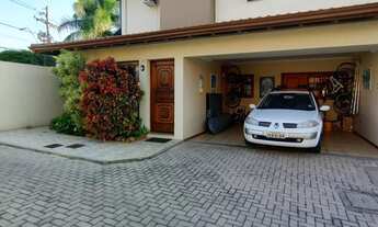 Imagem: Casa de alto padrão à venda em Condomínio