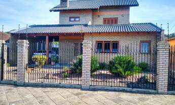 Imagem: Casa de alto padrão à venda no bairro