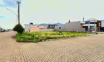 Imagem: Terreno de esquina à venda no bairro União