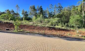 Imagem: Terreno à venda no bairro Vale Direito