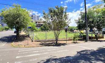 Imagem 2: Terreno de esquina à venda no centro de Dois Irmãos/RS