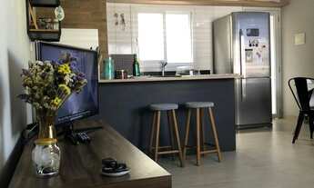 Imagem 3: Sobrado geminado à venda no centro de Estância Velha