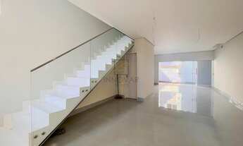 Imagem 3: SOBRADOS NOVOS Casa com 3 dormitórios