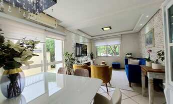 Imagem: Casa com 3 Dormitorio(s) localizado(a) no