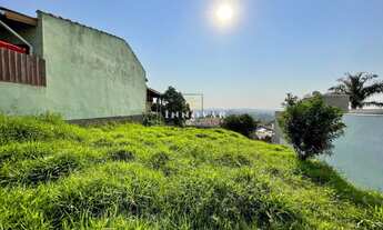 Imagem: Terreno Próximo da Avenida Feitoria da