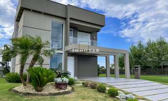 Imagem: Belà­ssimo Sobrado em Condomínio à 