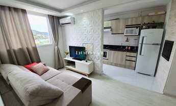 Imagem: Apartamento com 2 Dormitorio(s) localizado(a)