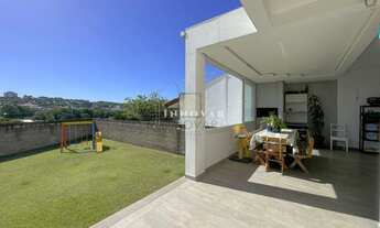 Imagem 7: BAITA PÁTIO!, 3 dormitórios, 1 suítes, 3 banheiro, 3 vagas na garagem, 150M² de Área Const